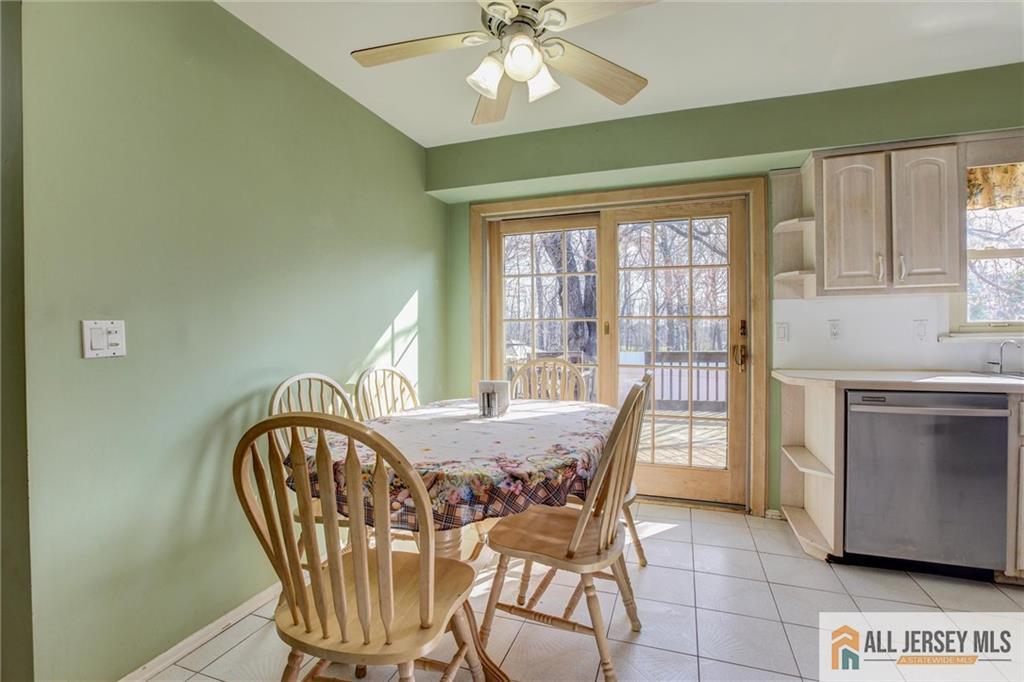 18 Warne Road Old Bridge, NJ 07747 - Photo 12 of 28 Gallery Image 12