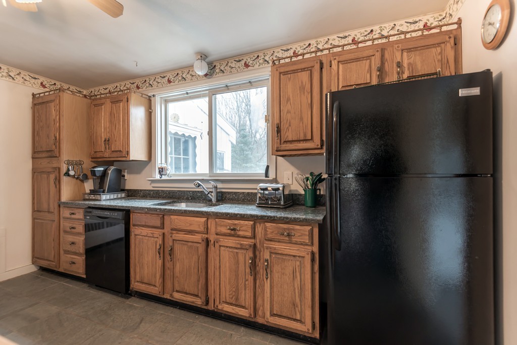 80 Dascomb Road Andover, MA 01810 - Photo 10 of 24 Gallery Image 10