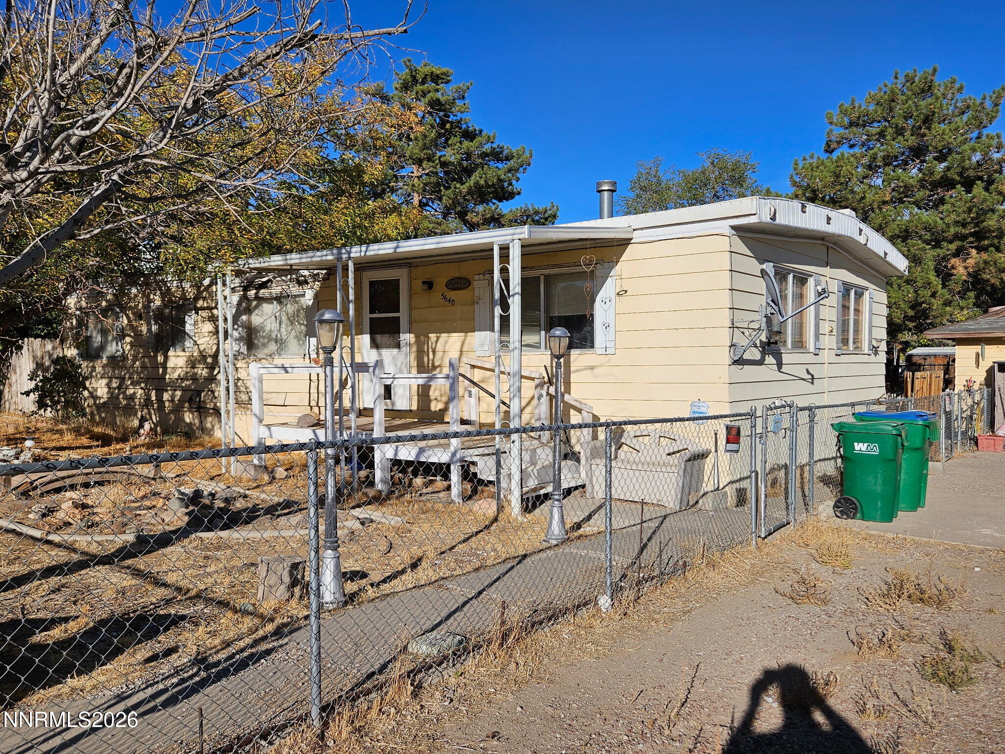 5640 Rilla Way Sun Valley, NV 89433 - Photo 4 of 19 3692