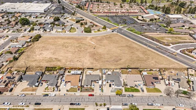 $1,500,000 | 400 East Waller Lane, Santa Maria, CA 93455