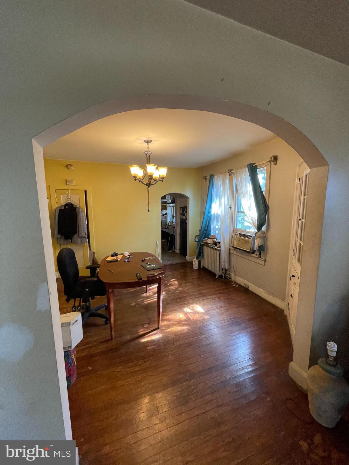 4217 Ridgewood Avenue Baltimore, MD 21215 - Photo 5 of 17 Gallery Image 5