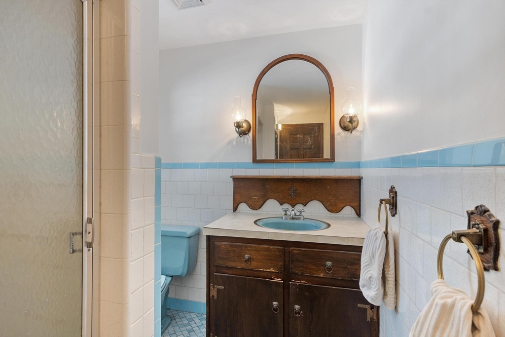 54 Birch Road Andover, MA 01810 - Photo 24 of 37 a close view of a dresser