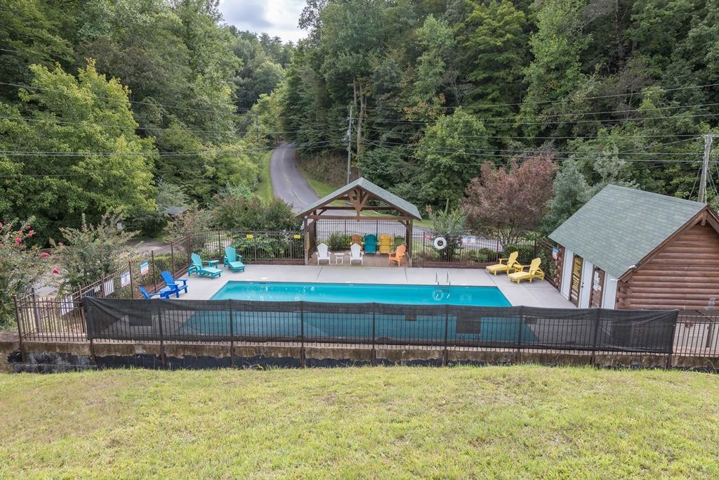 40 Eagle Springs Road Sevierville, TN 37876 - Photo 13 of 17