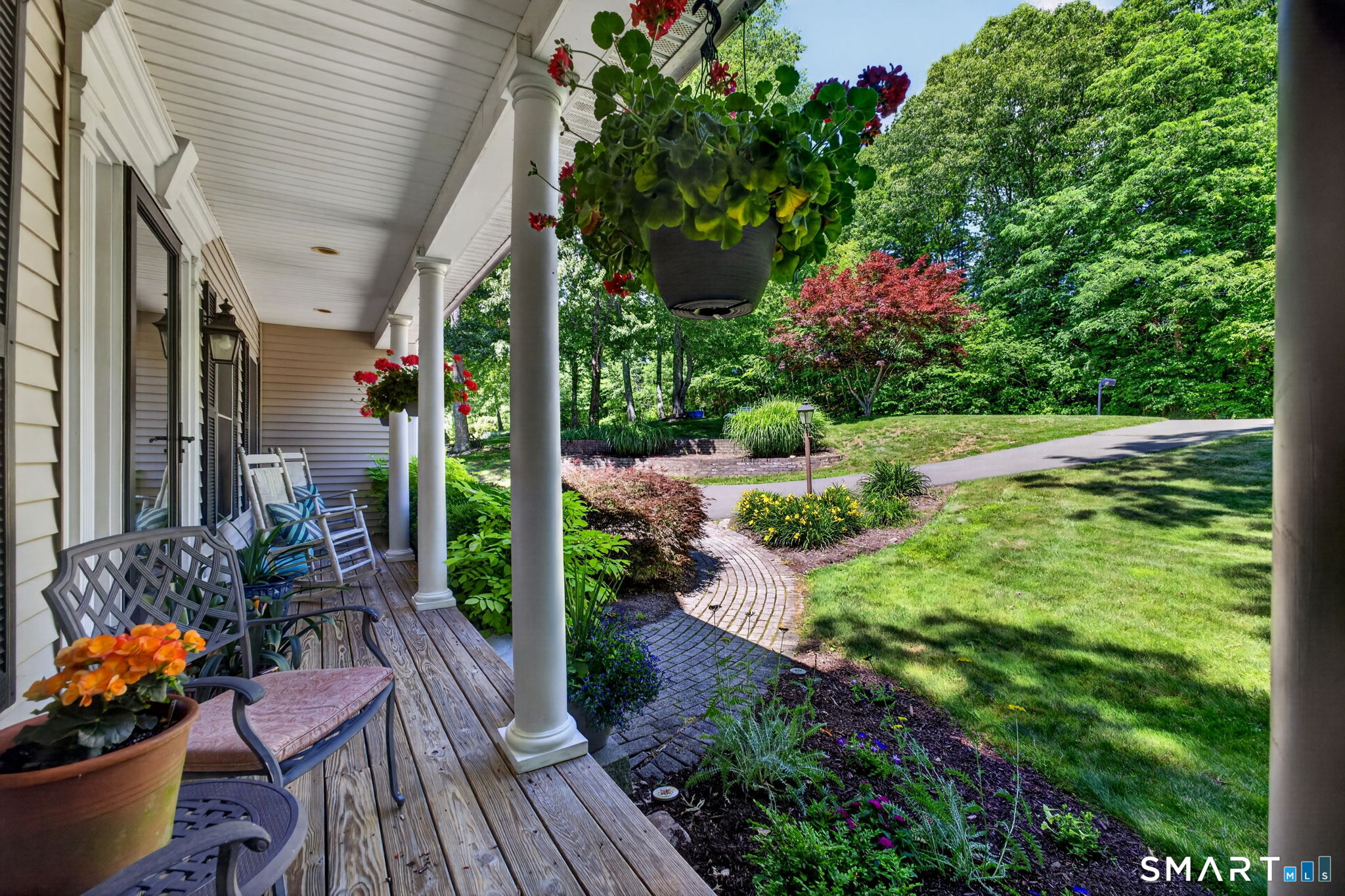 89 Falls Landing Road Deep River, CT 06417 - Photo 2 of 40 Front Porch