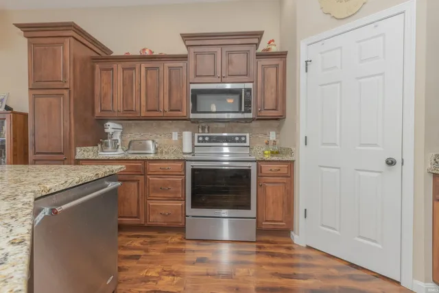 $285,000 | 4432 Mystic Creek Drive, Evansville, IN 47715