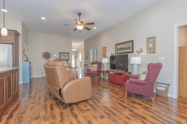 $285,000 | 4432 Mystic Creek Drive, Evansville, IN 47715