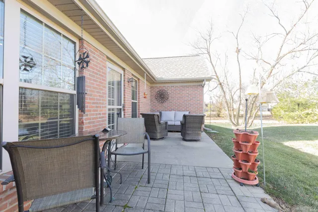 $285,000 | 4432 Mystic Creek Drive, Evansville, IN 47715