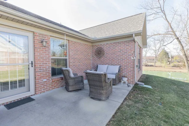 $285,000 | 4432 Mystic Creek Drive, Evansville, IN 47715