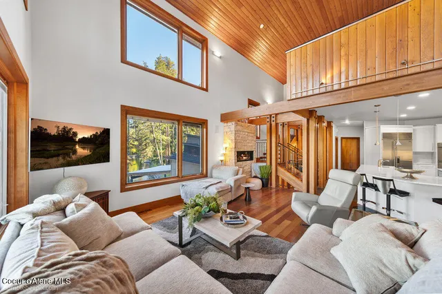 $3,100,000 | 8817 West Riverview Drive, Coeur D'Alene, ID 83814