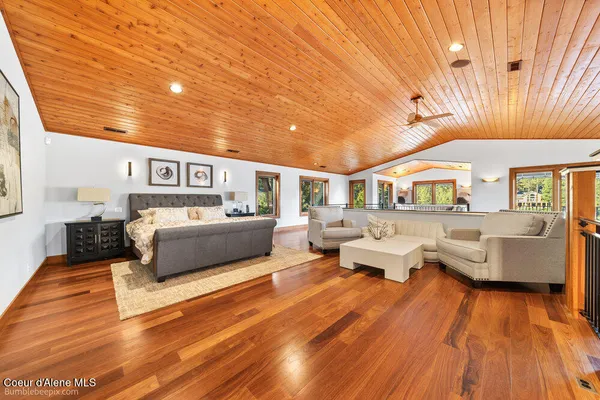 $2,875,000 | 8817 West Riverview Drive, Coeur D'Alene, ID 83814