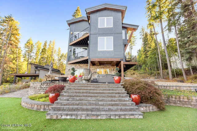 $3,100,000 | 8817 West Riverview Drive, Coeur D'Alene, ID 83814