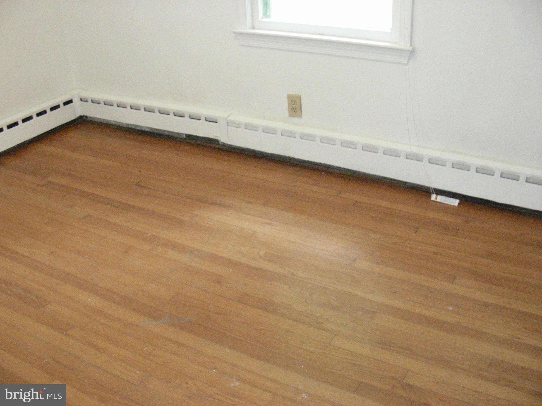 18320 Cabin Road Triangle, VA 22172 - Photo 14 of 23 Bedroom