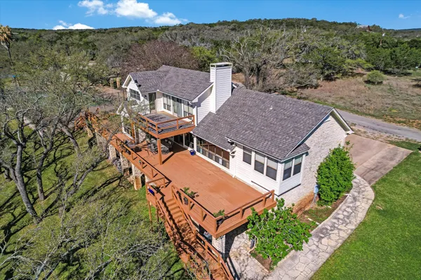 $1,355,000 | 23521 Flat Creek Drive, Marble Falls, TX 78654