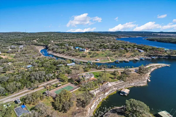 $1,355,000 | 23521 Flat Creek Drive, Marble Falls, TX 78654