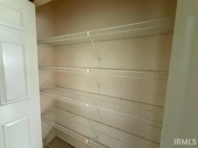 $259,500 | 3919 South Laurel Court, Bloomington, IN 47401