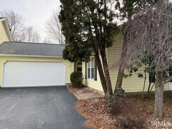 $235,000 | 3919 South Laurel Court, Bloomington, IN 47401