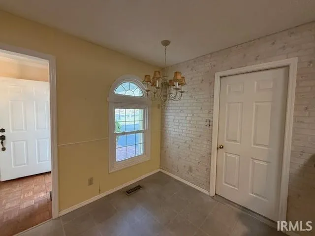 $259,500 | 3919 South Laurel Court, Bloomington, IN 47401