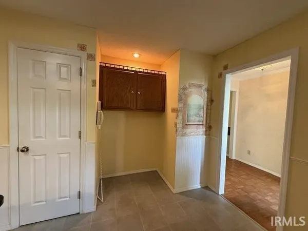 $235,000 | 3919 South Laurel Court, Bloomington, IN 47401