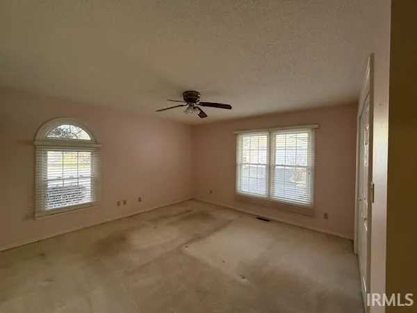 $235,000 | 3919 South Laurel Court, Bloomington, IN 47401