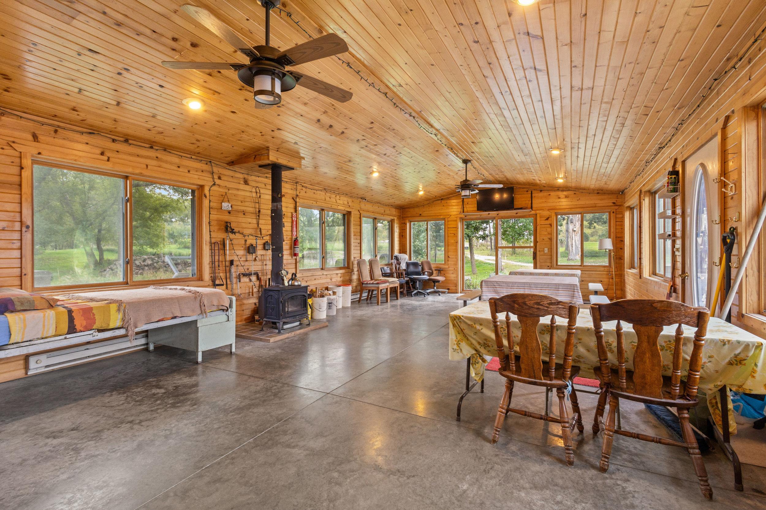 N9529 Monthey Road Pardeeville, WI 53954 - Photo 9 of 90 Gallery Image 9