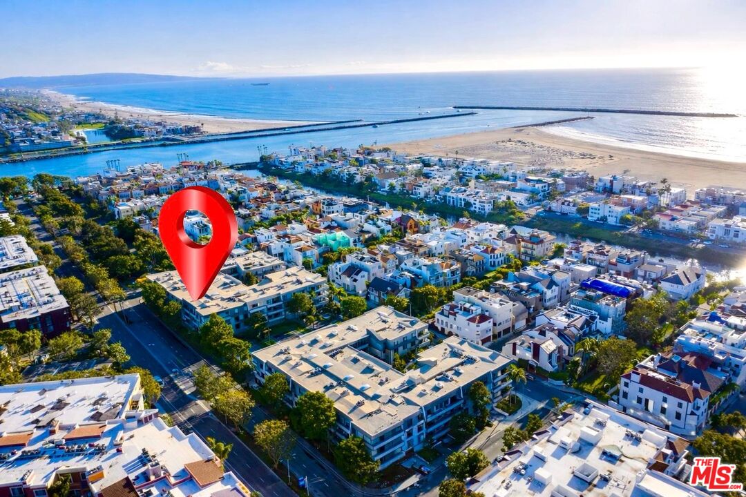 5100 Vía Dolce, Unit 305 Marina del Rey, CA 90292 - Photo 1 of 54
