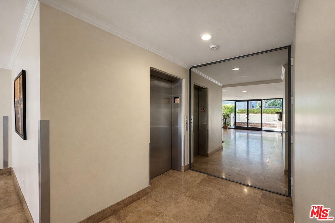 5100 Vía Dolce, Unit 305 Marina del Rey, CA 90292 - Photo 14 of 54