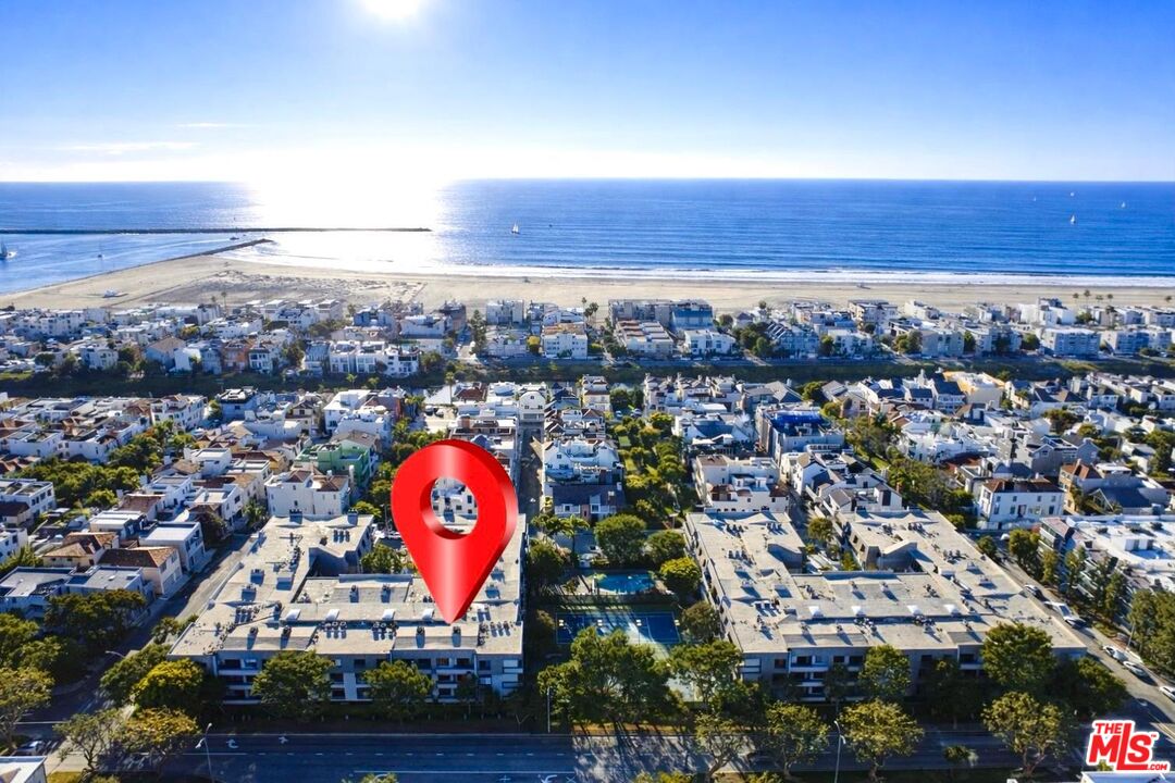5100 Vía Dolce, Unit 305 Marina del Rey, CA 90292 - Photo 21 of 54 an aerial view of multiple house