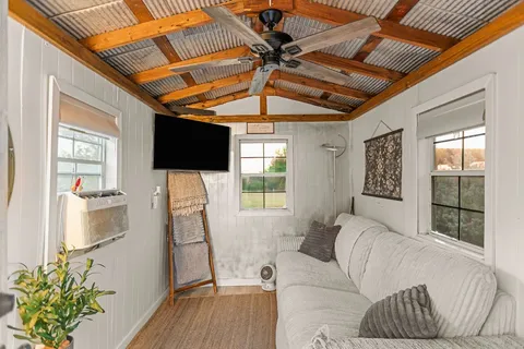 $1,285,000 | 309 Hacienda Place, Dripping Springs, TX 78620