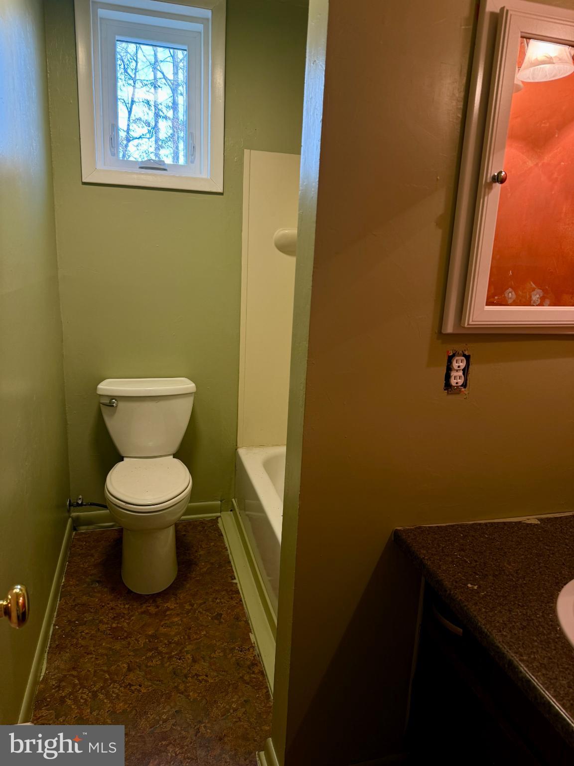 13528 John Kline Road Smithsburg, MD 21783 - Photo 14 of 21 a bathroom with a toilet and a window