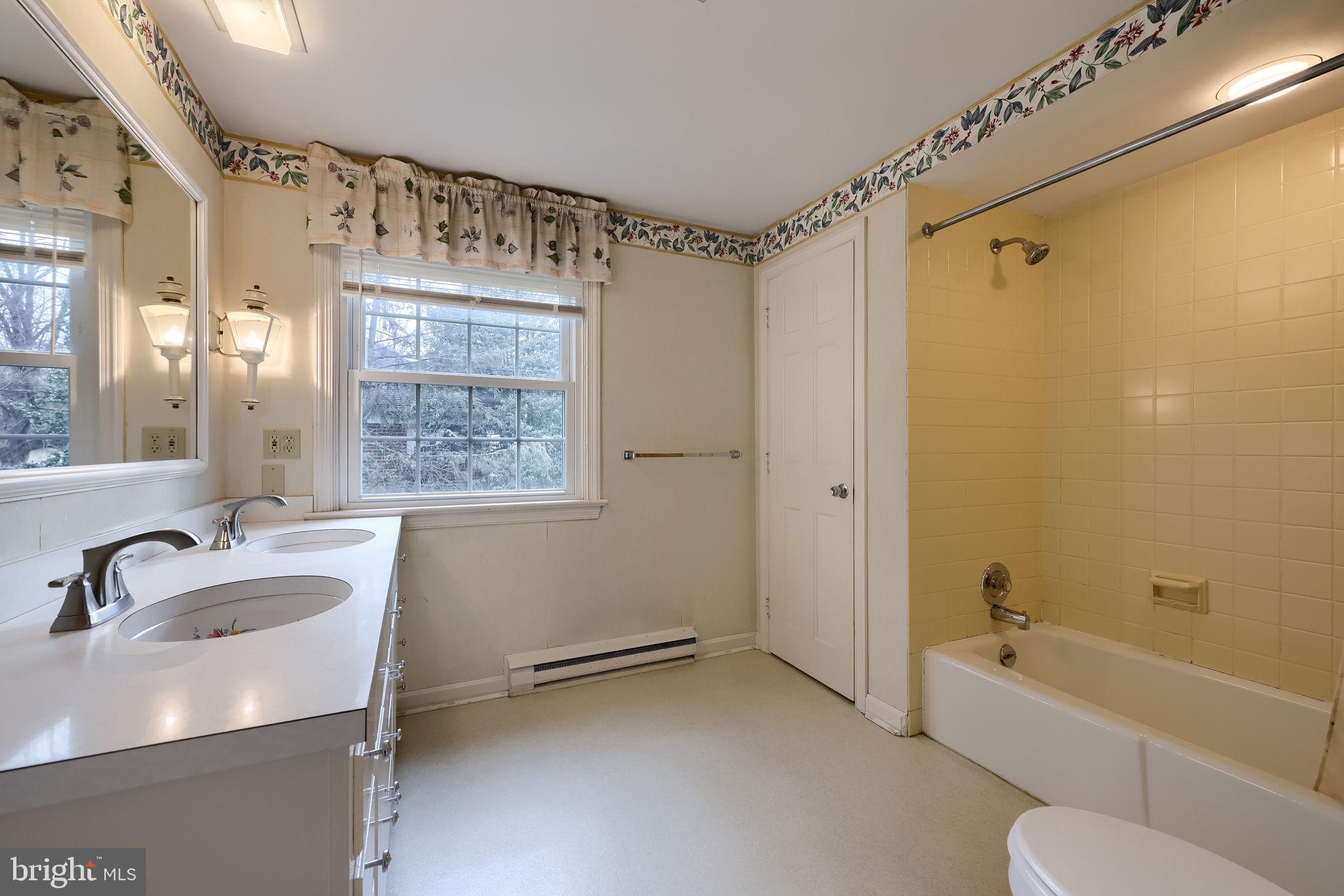 1428 Center Road Lancaster, PA 17603 - Photo 41 of 64