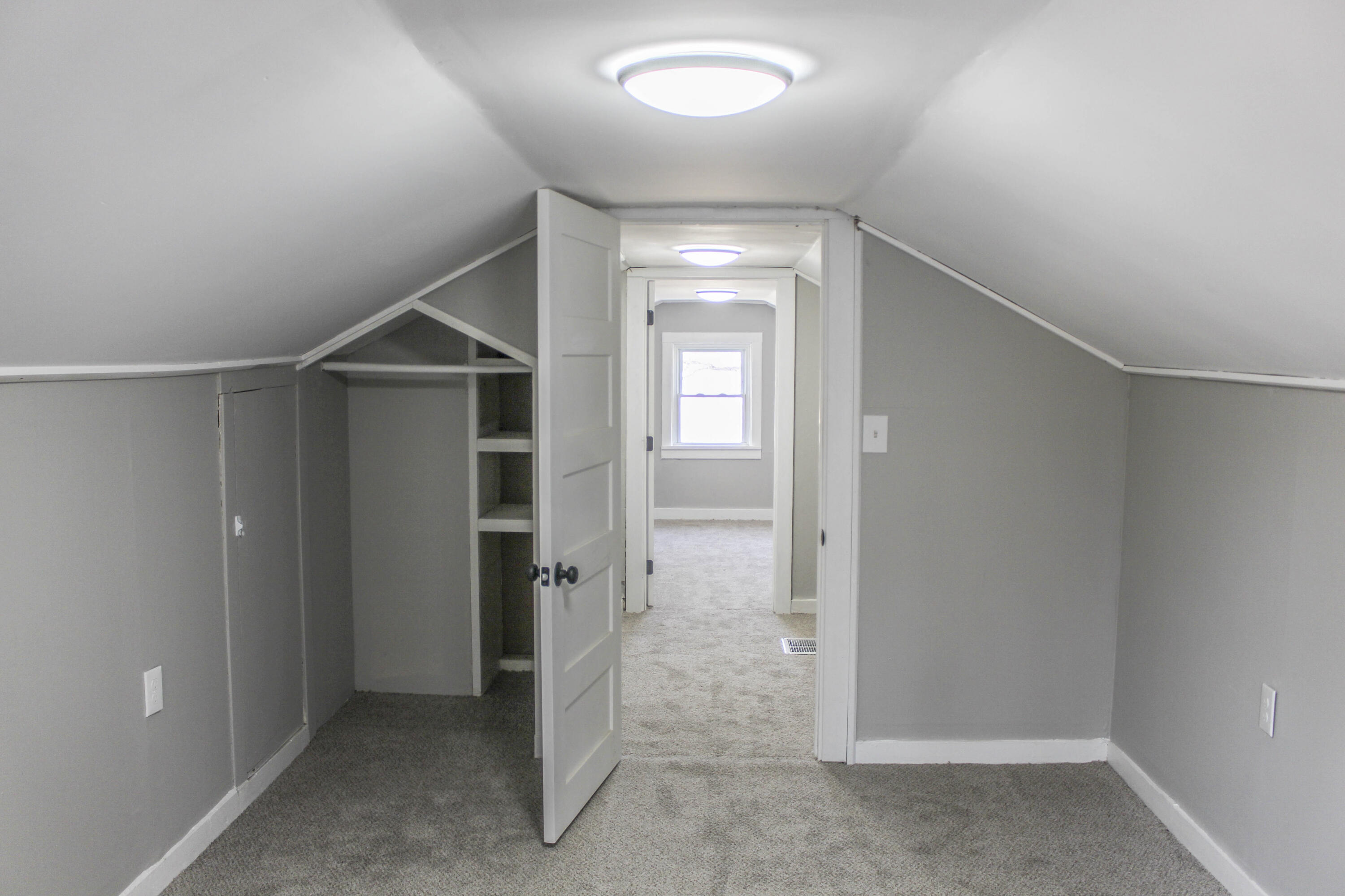 N1092 Clover Road Bloomfield, WI 53128 - Photo 14 of 19 First-House-Interior-Bedroom-3