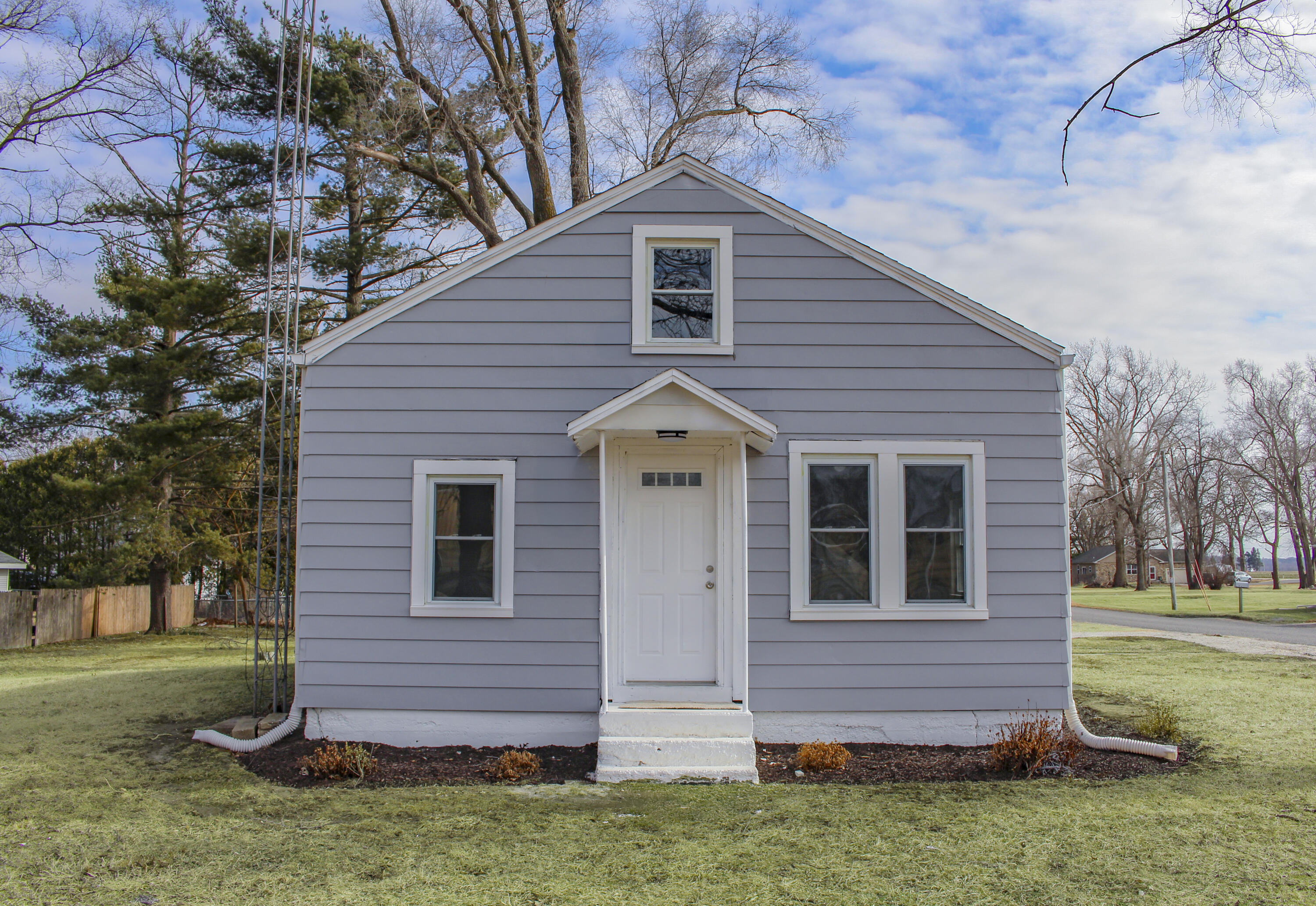 N1092 Clover Road Bloomfield, WI 53128 - Photo 3 of 19 First-House-Exterior-3