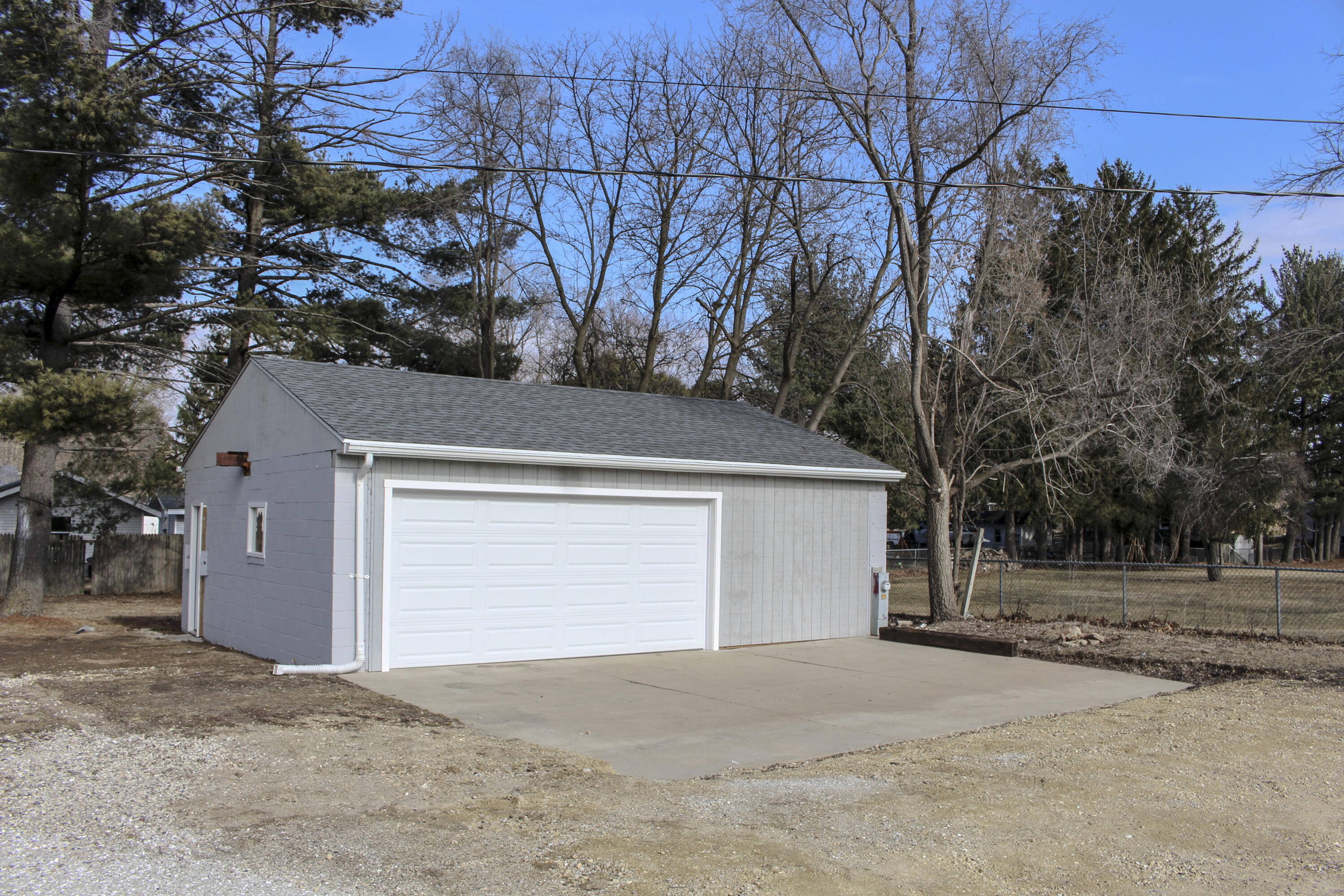 N1092 Clover Road Bloomfield, WI 53128 - Photo 4 of 19 First-House-Exterior-Garage