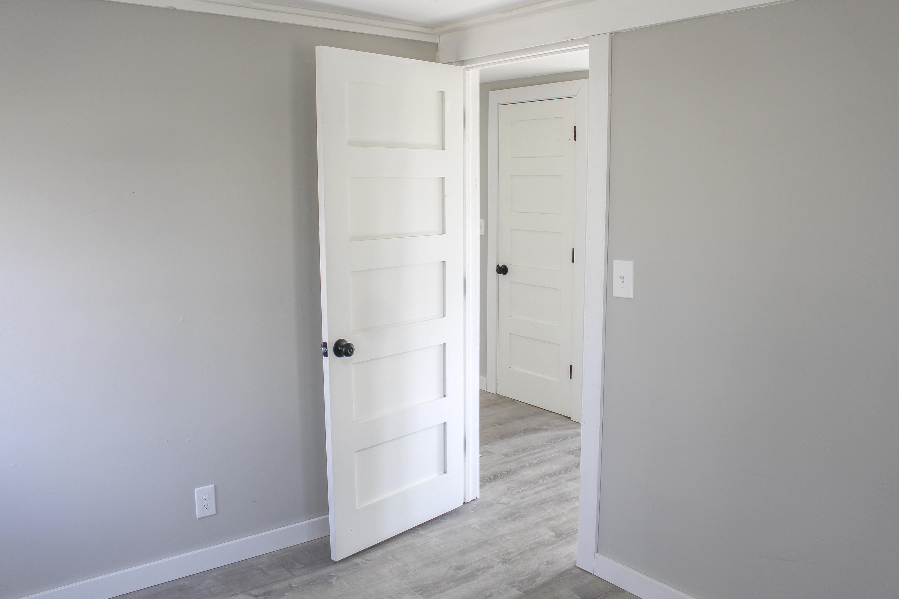 N1092 Clover Road Bloomfield, WI 53128 - Photo 9 of 19 First-House-Interior-Random-Room-2