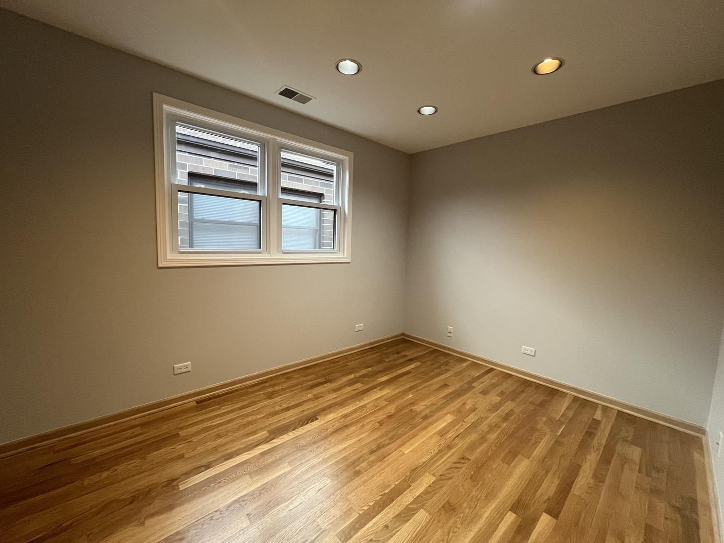 449 West 37th Street, Unit 2 Chicago, IL 60609 - Photo 10 of 14