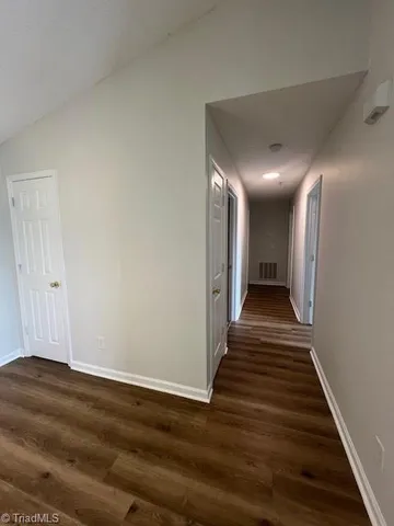 $1,200 | 905 Hanahan Court, Unit 3D, Greensboro, NC 27409