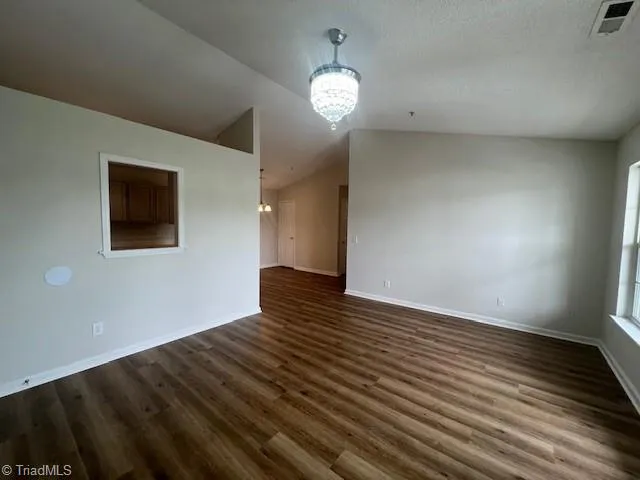 $1,200 | 905 Hanahan Court, Unit 3D, Greensboro, NC 27409