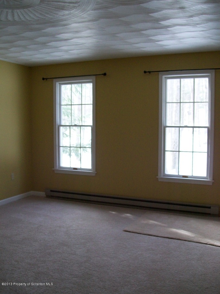 90 Daniels Road Hawley, PA 18428 - Photo 13 of 46 Gallery Image 13