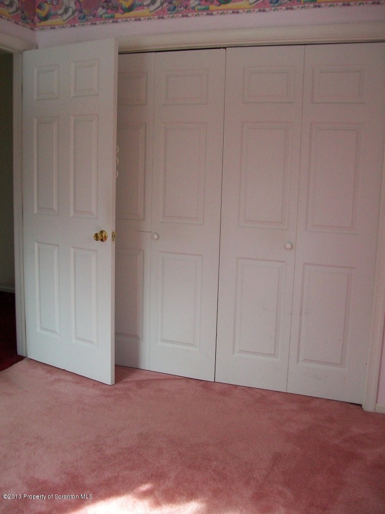 90 Daniels Road Hawley, PA 18428 - Photo 23 of 46 Gallery Image 23