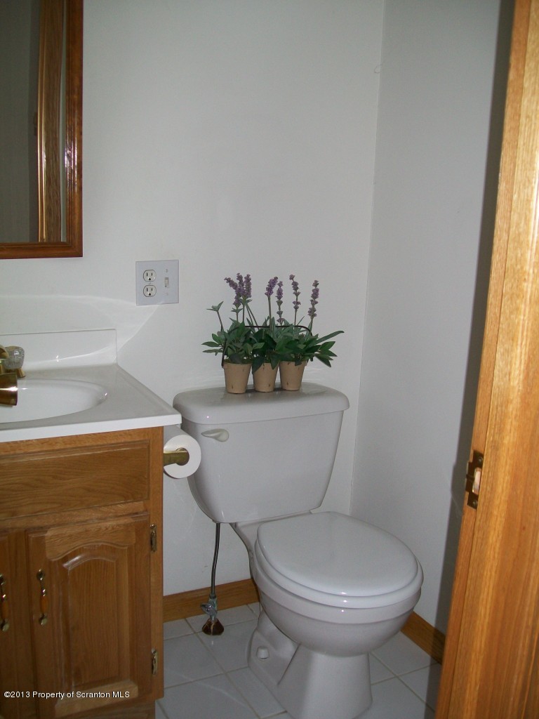 90 Daniels Road Hawley, PA 18428 - Photo 39 of 46 Gallery Image 39