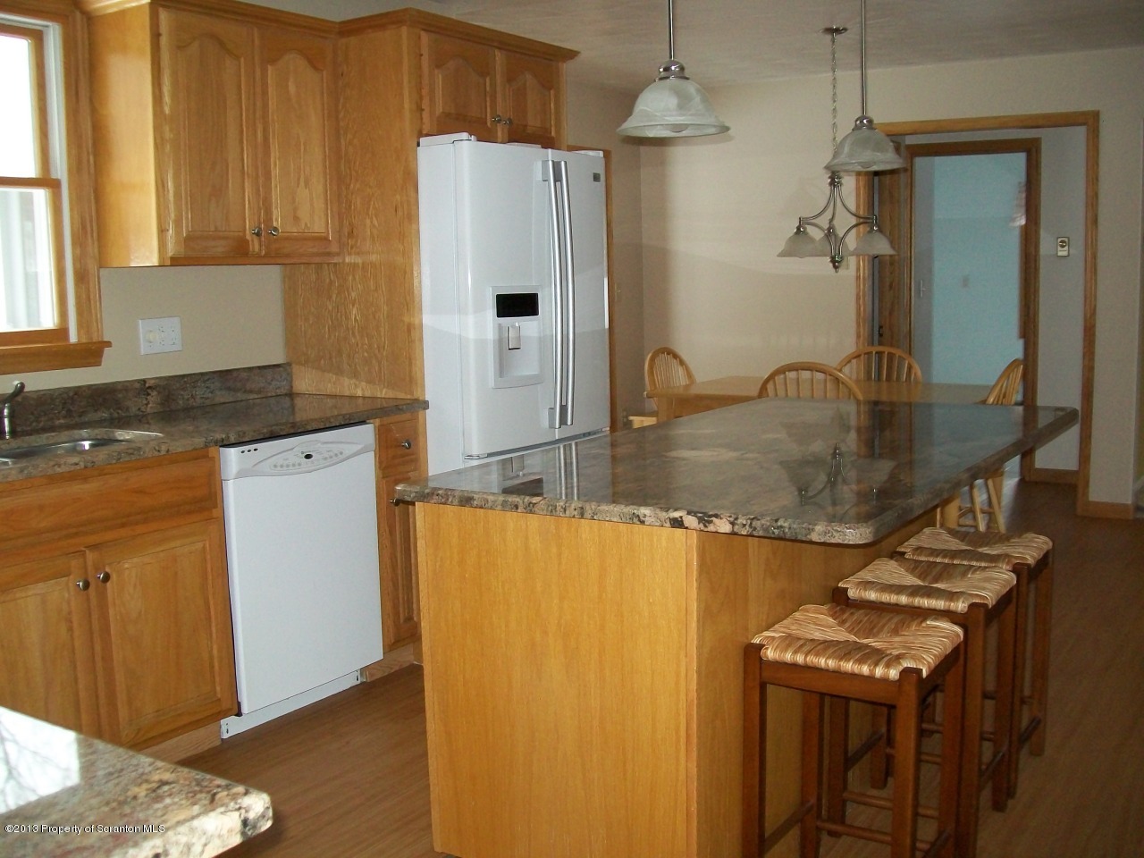 90 Daniels Road Hawley, PA 18428 - Photo 4 of 46 Gallery Image 4