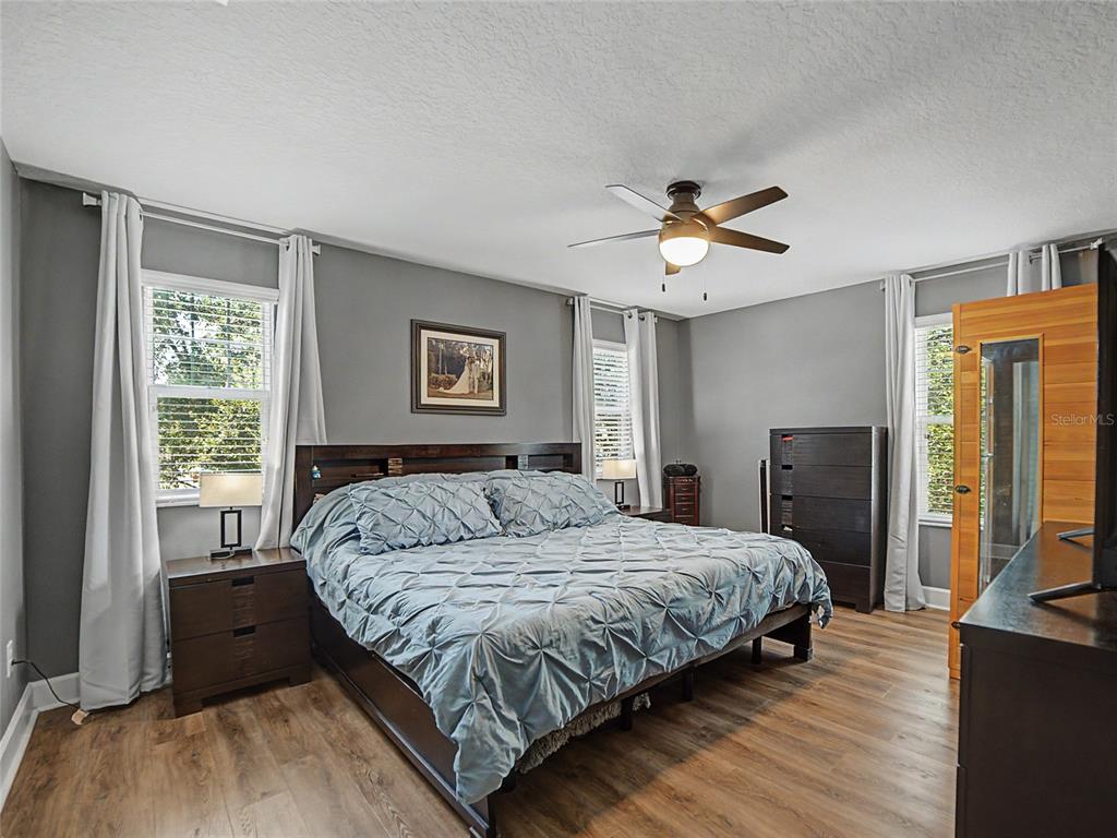 16910 Dorman Road Lithia, FL 33547 - Photo 16 of 46