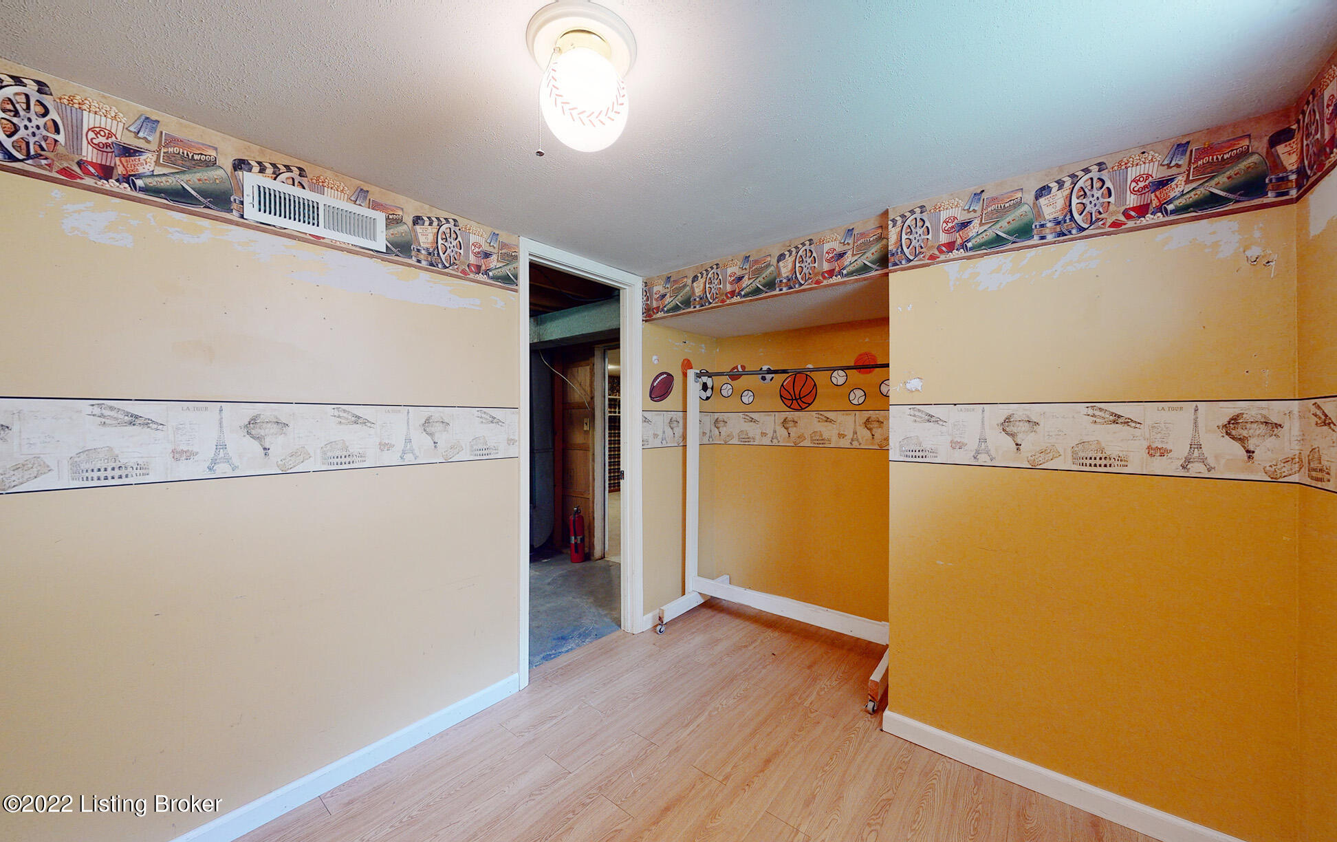 810 Flicker Road Louisville, KY 40214 - Photo 44 of 60 810-Flicker-Rd_044