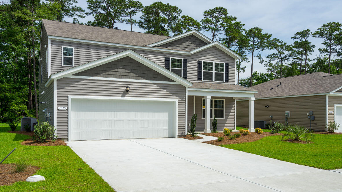 421 Cedarview Road Summerville, SC 29486 - Photo 2 of 17 Elle B Exterior (2)