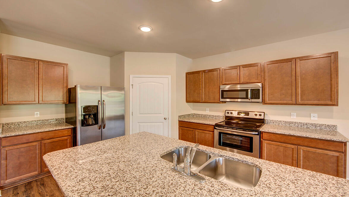 421 Cedarview Road Summerville, SC 29486 - Photo 8 of 17 Elle Interiors 4 (4)
