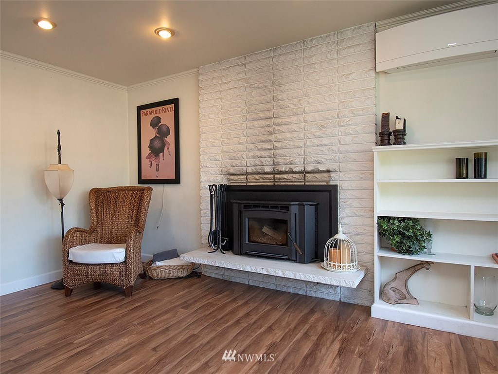 20005 95th Place Northeast Bothell, WA 98011 - Photo 4 of 20