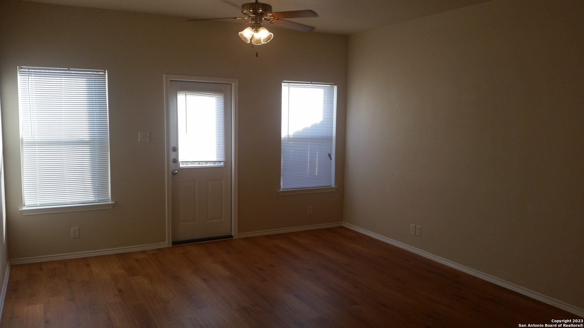 10610 Mathom Landing, Unit 2 Universal City, TX 78148 - Photo 6 of 12