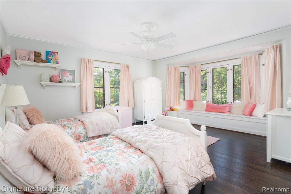 553 Middlesex Road Grosse Pointe Park, MI 48230 - Photo 24 of 46
