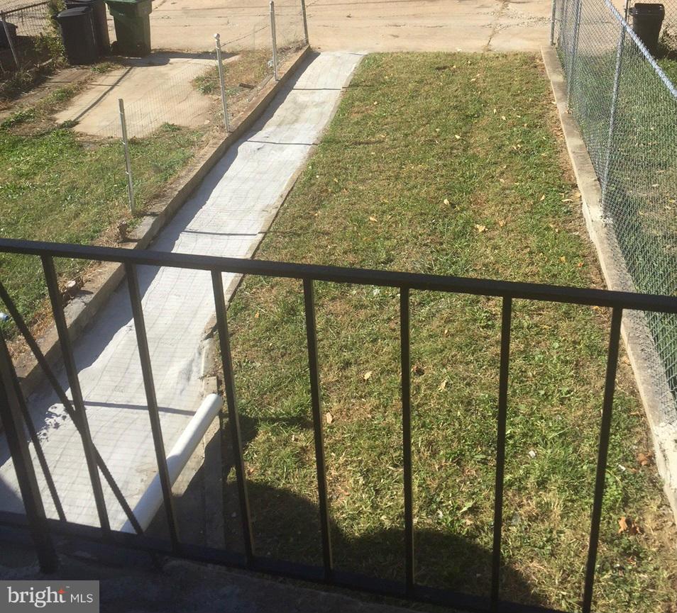 3510 Old York Road Baltimore, MD 21218 - Photo 19 of 20 Exterior (Rear)