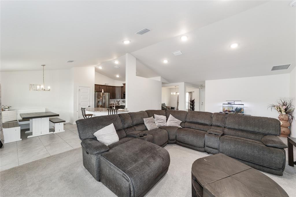 9197 Southeast 49th Avenue Road Ocala, FL 34480 - Photo 11 of 35